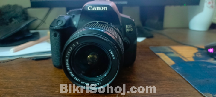 CANON 700D Auto Focus Touch Display Full Fresh
